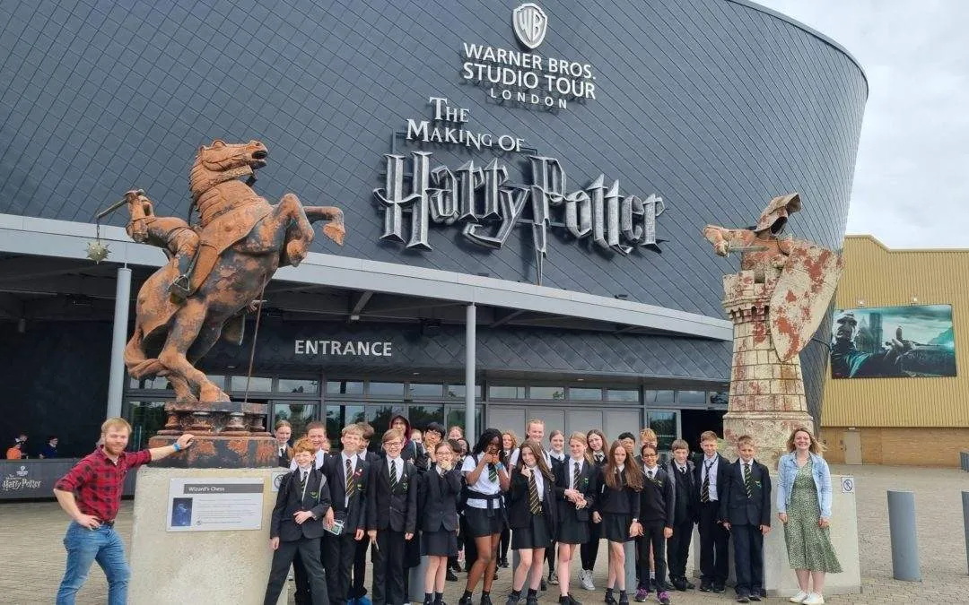 Muggles arrive at Hogwarts