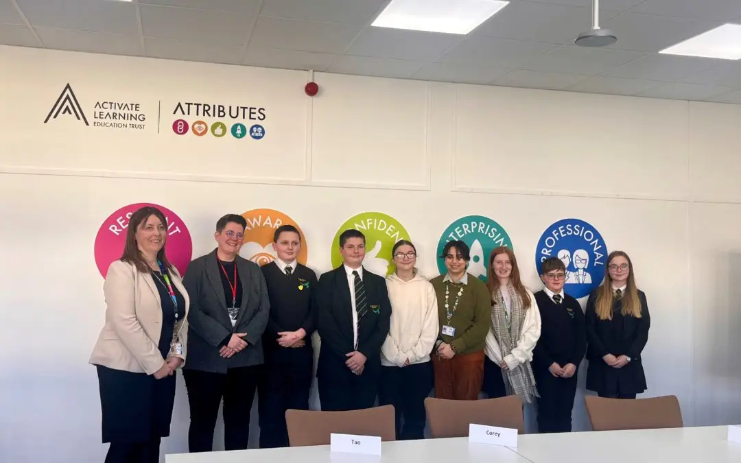 Olivia Bailey MP visits Theale Green School